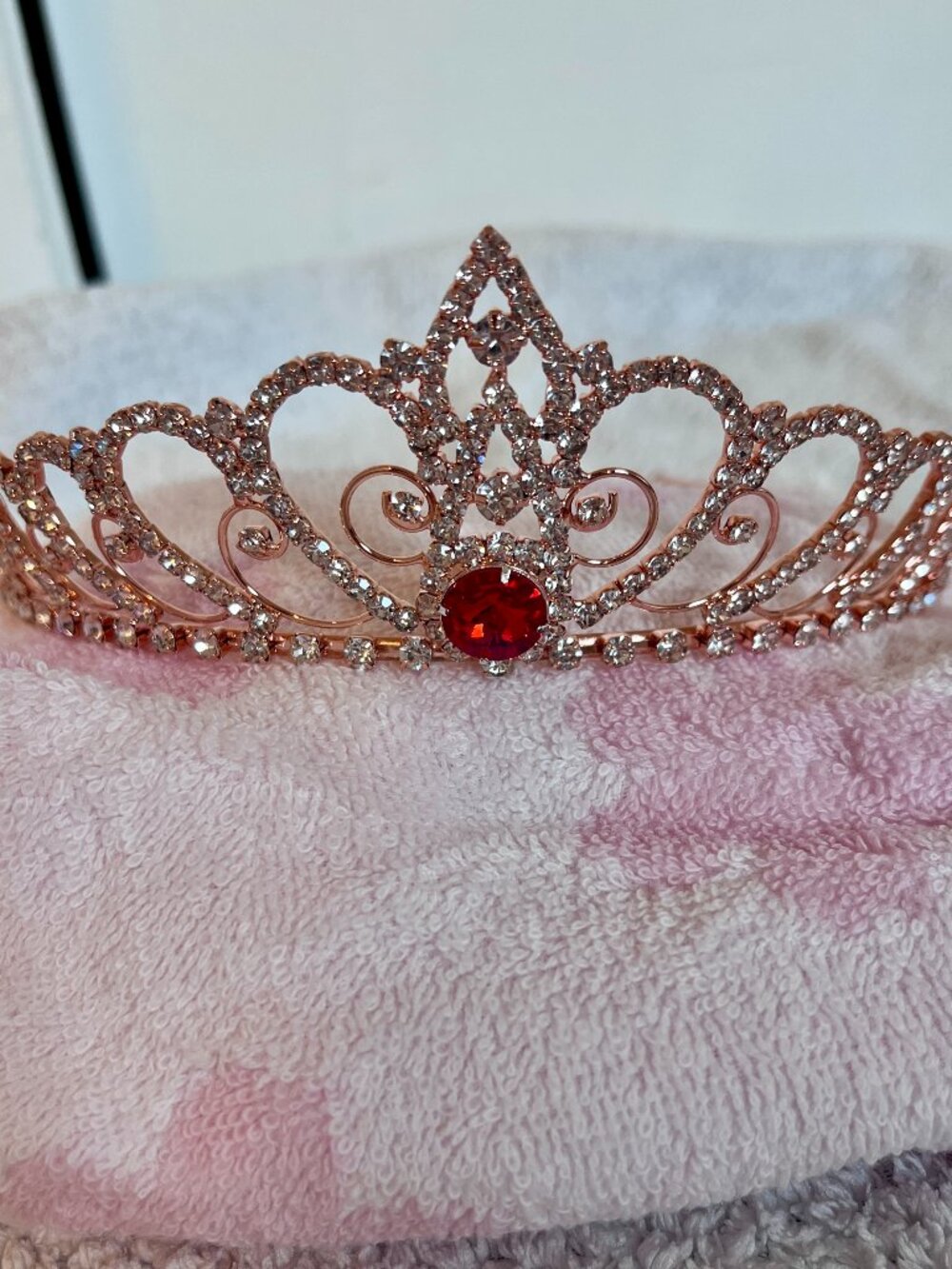 DisneySea Tokyo Rose Gold Tiara - Removable Gemstone (Ruby + Unopened Amethyst)